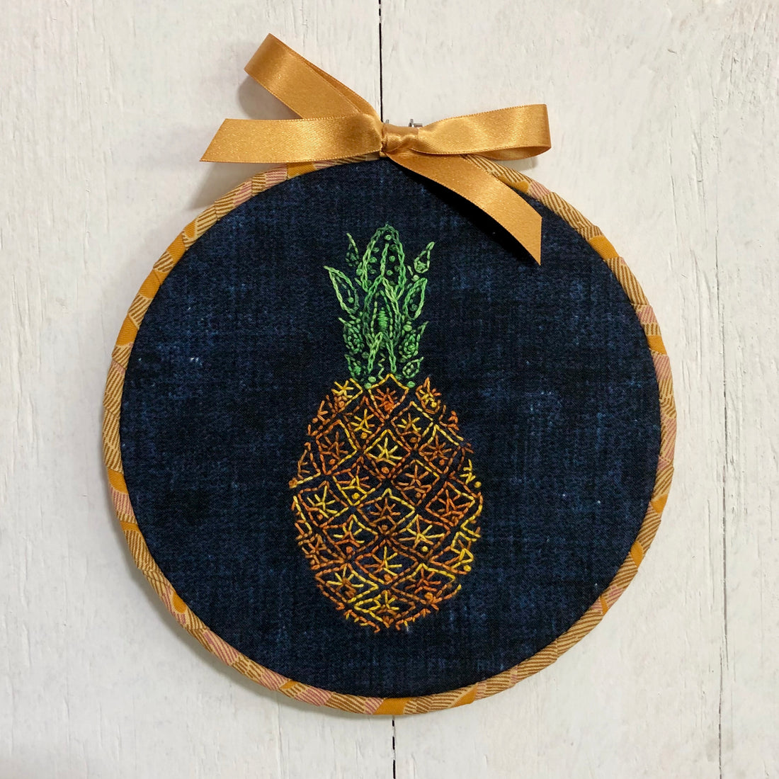How to Set up an Embroidery Hoop for Successful Stitching