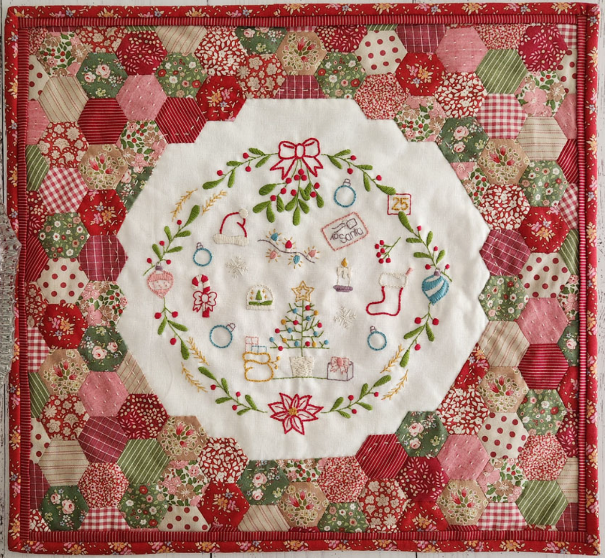 Merry Mistletoe Mini EPP and Embroidery Kit by Sharon Burgess of Lilabelle Lane Creations