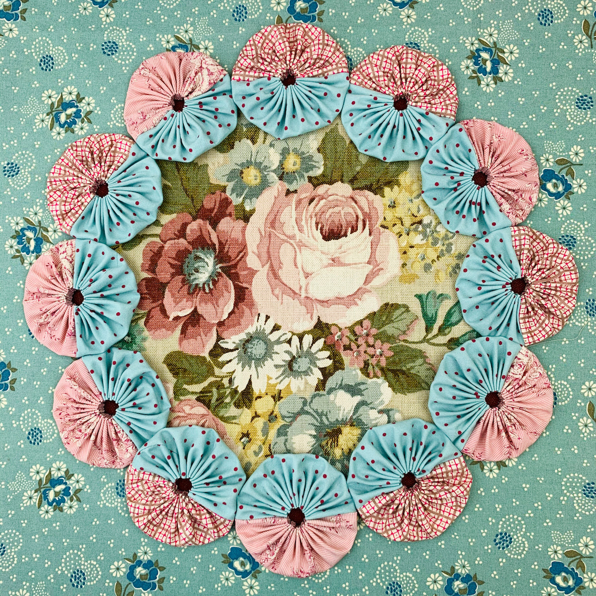 Red Thread Studio Yo-Yo Bloom Pillow Virtual Workshop (4 hr) with Rachaeldaisy - Thursda ...