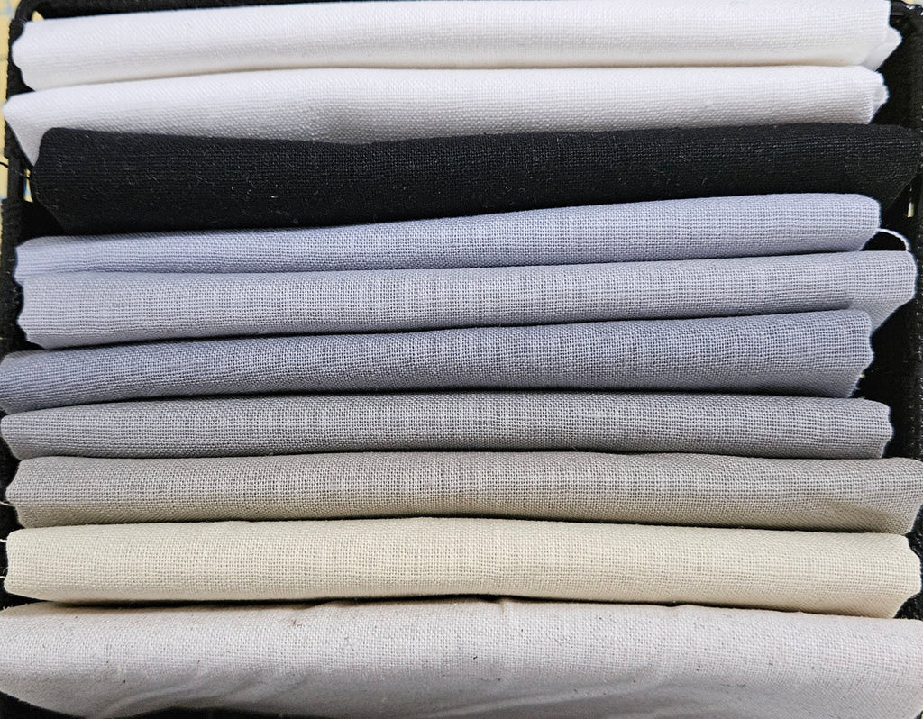 Essex Linen Collection by Robert Kaufman Fabrics - Fat Quarter Bundle