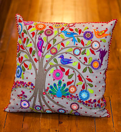 Birdsville Cushion Pattern by Wendy Williams