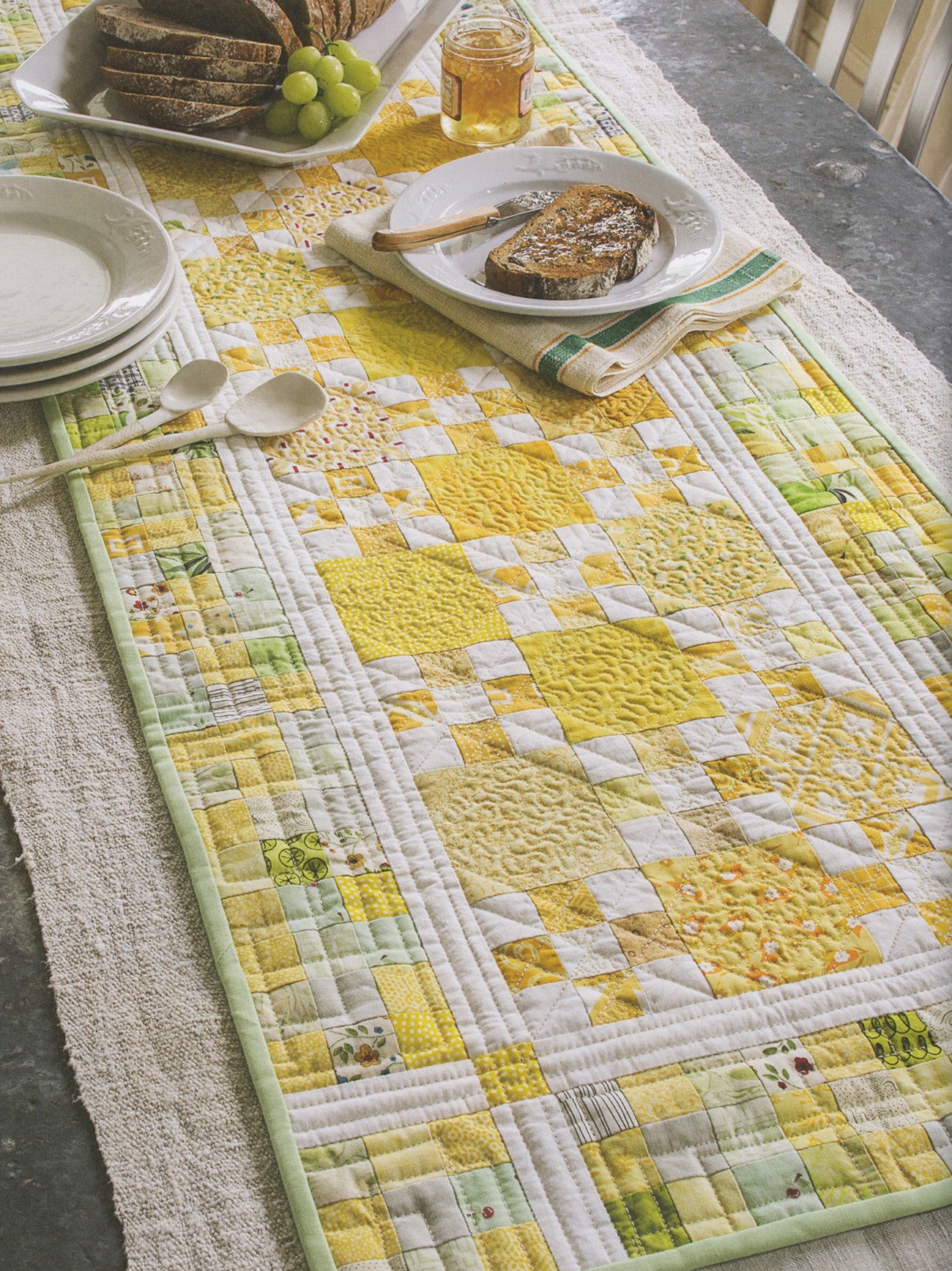 Scraptherapy - The Versatile Nine Patch by Joan Ford